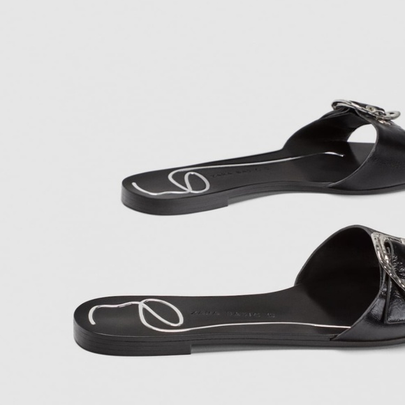 ZARA FLAT LEATHER SLIDES WITH BUCKLE DETAIL - Picture 3 of 7